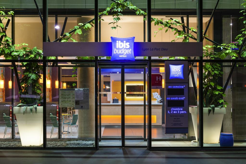 Ibis Budget Lyon Centre - Gare Part Dieu Exterior foto